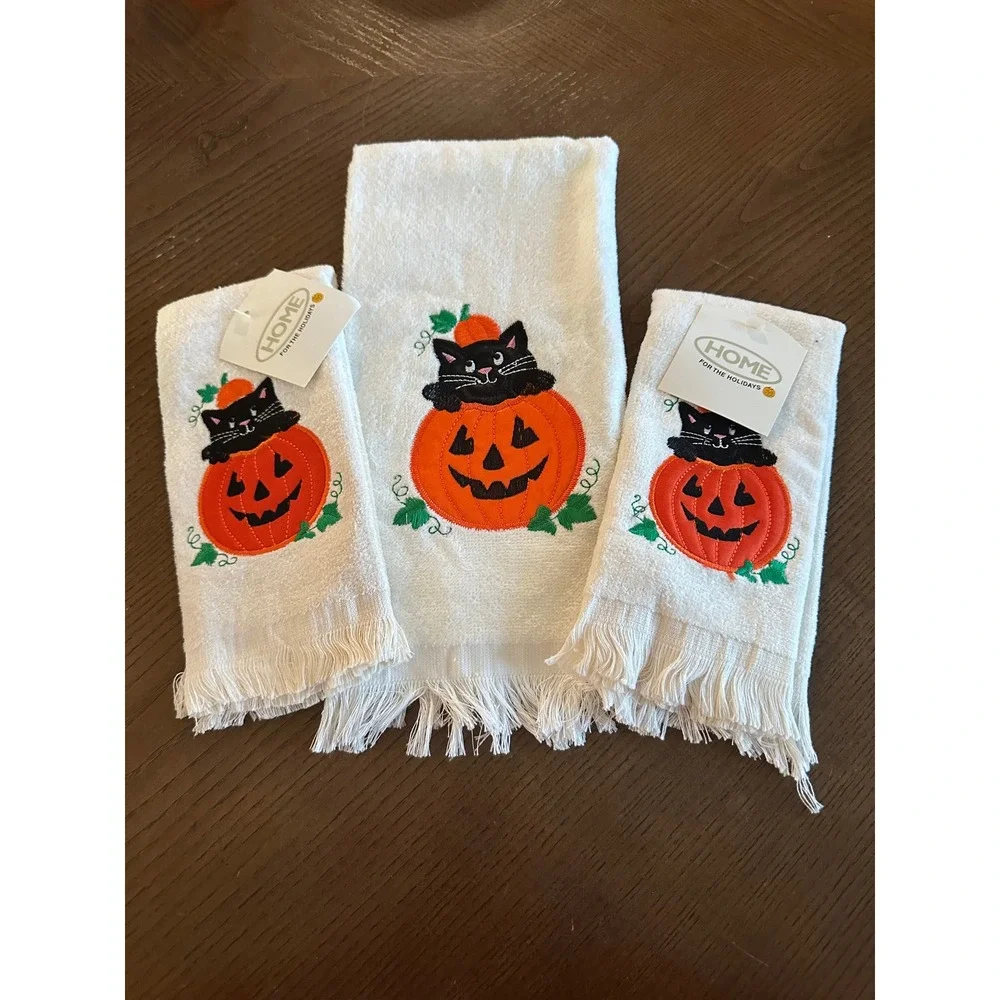 Home For The Holidays halloween hand